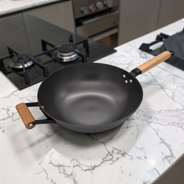 Kitchen Lightweight, Cast Iron Wok with Glass Lid, 12.6 Inch