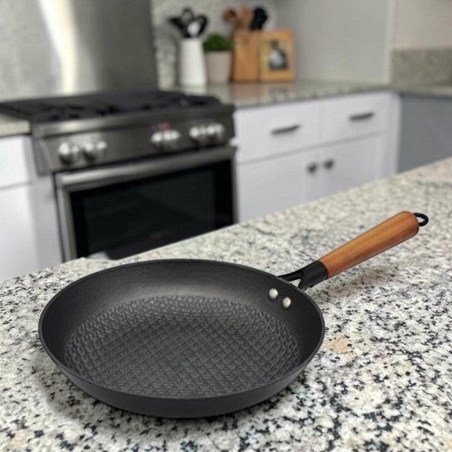 Kitchen Lightweight, Cast Iron Fry Pan with Honeycomb Nonstick Surface, 11 Inch