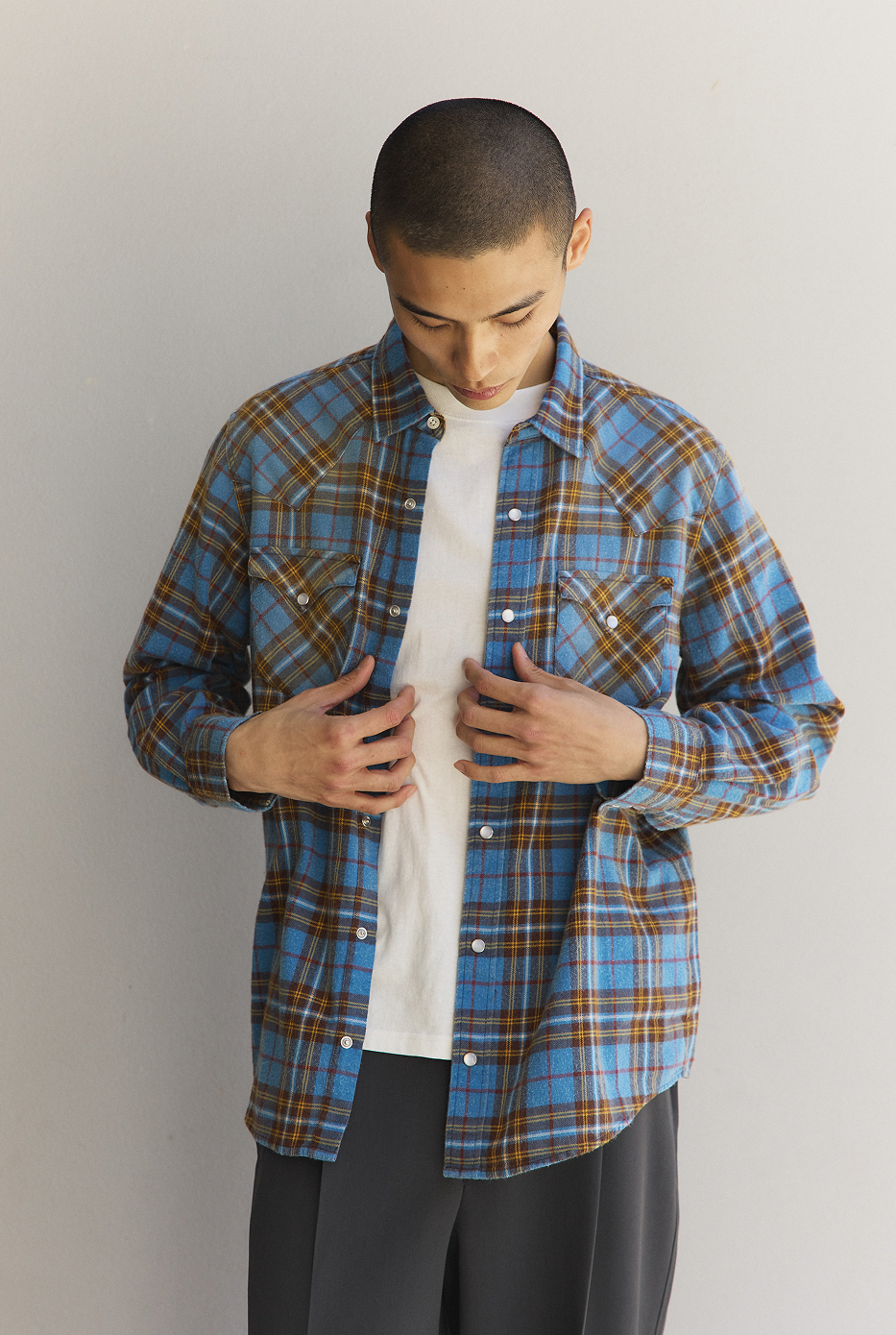 Cotton Flannel Western Shirt with Button Front and Chest Pockets